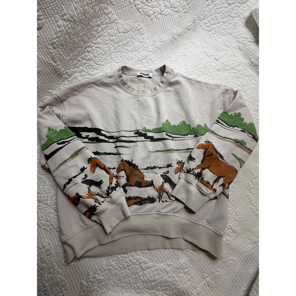 Daydreamer Wild Horse Landscape Graphic Sweatshirt Oatmeal Beige Small Cotton